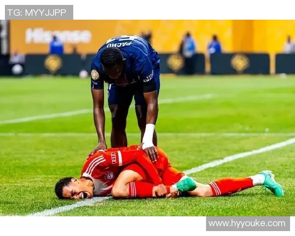 足球明星们的伤病历程：是否每位都经历过骨折困境